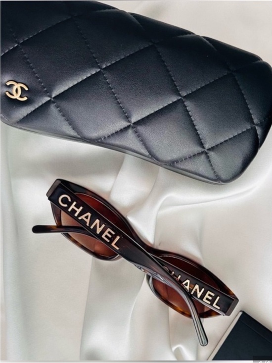 NWT?CHANEL Limited edition Brown Tortoiseshell Cat-Eye rectangle Sunglasses #210 main image 8